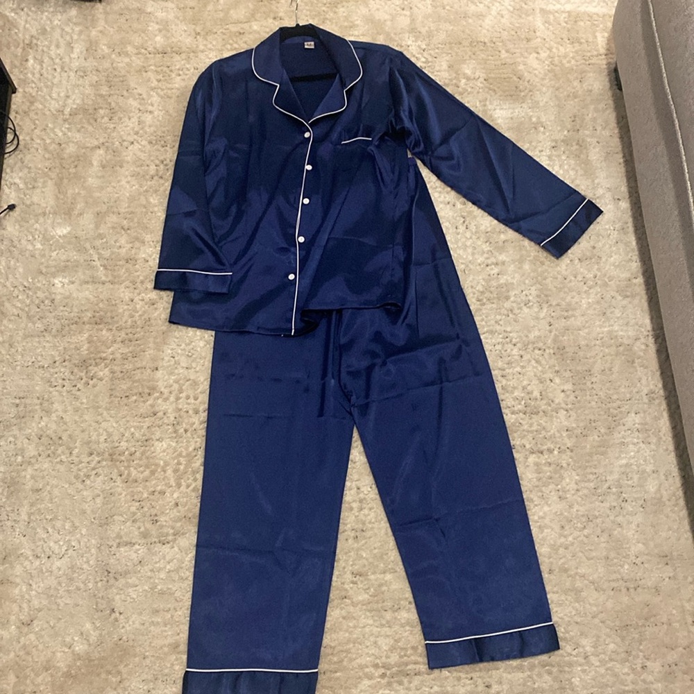 NEVER WORN! Blue satin pj set.